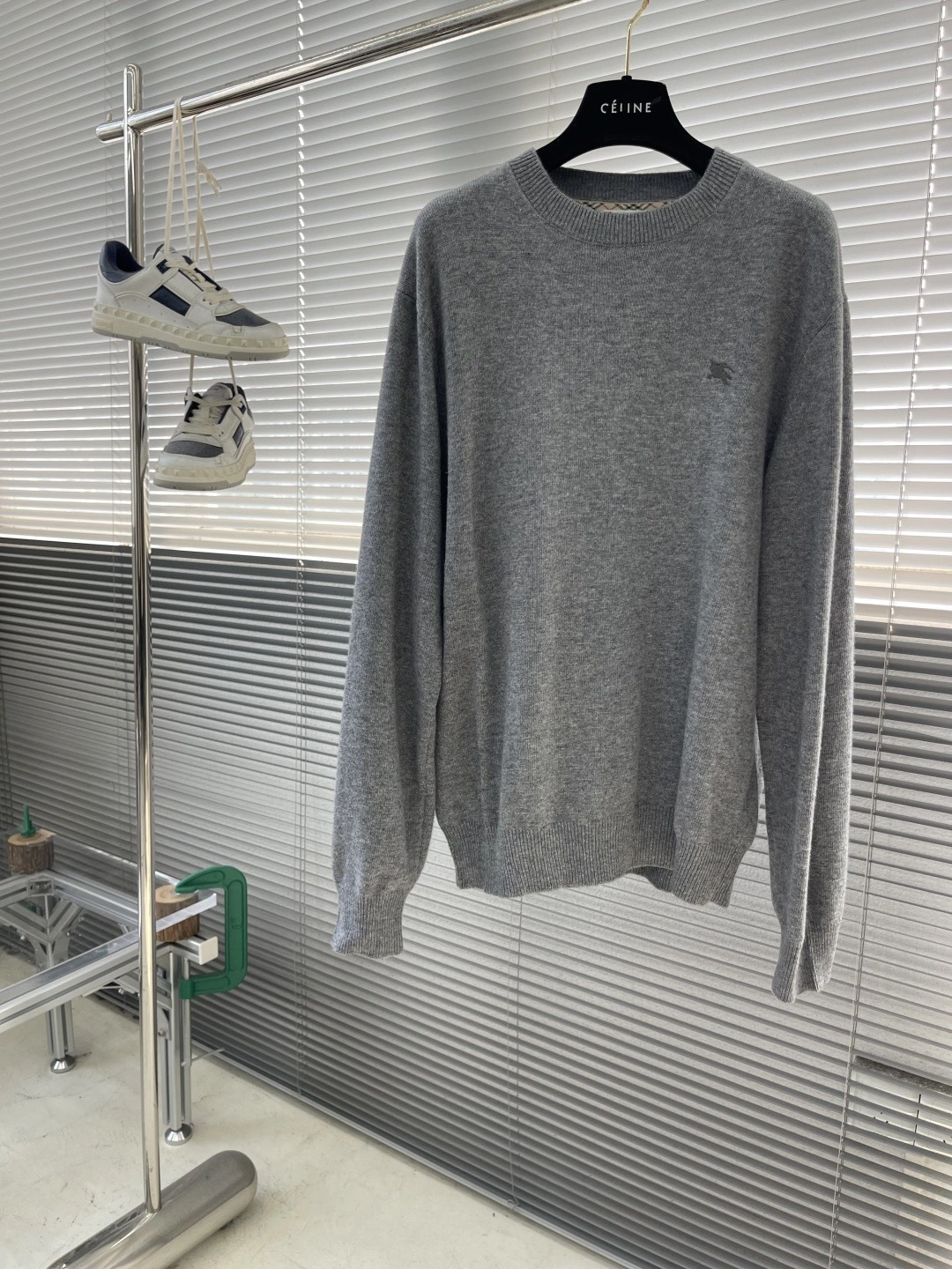 wg.luxury -- 2ur25rry embroidery 2colour item: E-F443J1245-2H